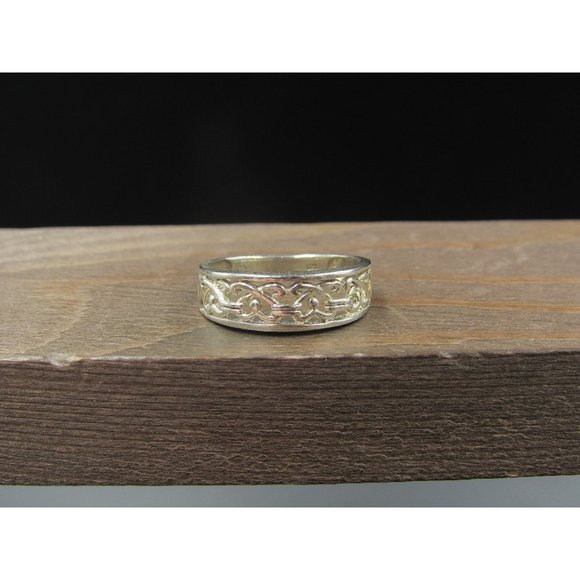 Size 8 Sterling Silver Knotted Hearts Band Ring Vintage Statement Engagement - Picture 1 of 7